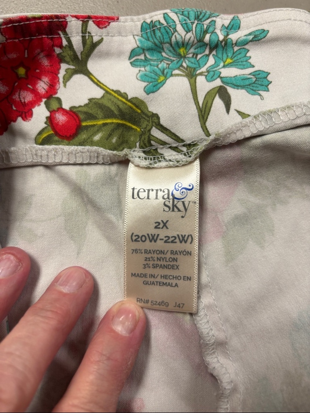 Terra & Sky White Floral Capri Pants with Pink, Yellow & Teal Flowers - Picture 4 of 6